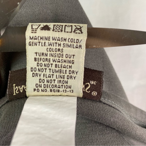 Isaac’s Designs Casuals Silver Metal Stud Rhinestone Cowboy Boots Gray Tee XL - Picture 6 of 7